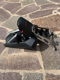 Portatarga porta targa originale nuovo t max 530