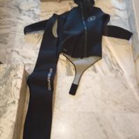 muta 5 mm Scubapro usata una sola volta 3 misura 