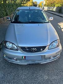Toyota Avensis 2.0