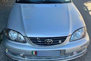 Toyota Avensis 2.0