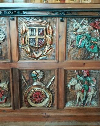 Mobile piano bar in legno intarsiato a mano