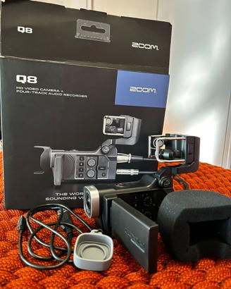 Zoom Q8