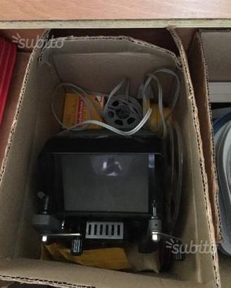 Attrezzatura per cineprese e proiettori