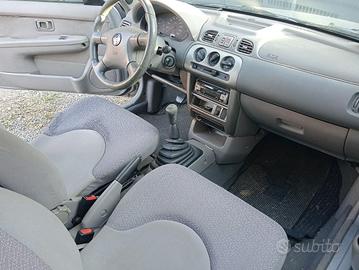 Micra 1400 16 V- 2001 perfettamente viaggiante