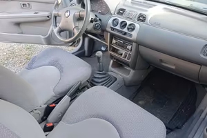 Micra 1400 16 V- 2001 perfettamente viaggiante