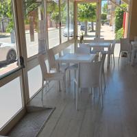 gazebo esterno con vetrate scorrevoli