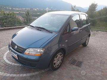 Fiat Idea 1.3 Multijet 16V Active