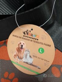 Trasportino per cani o gatti.