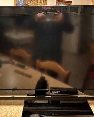 TV LCD Sony BRAVIA KDL-37W5500 con decoder