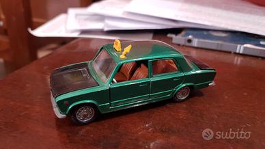 MEBETOYS A43 A 43 1/43 FIAT 124 TAXI MILANO VINTAG