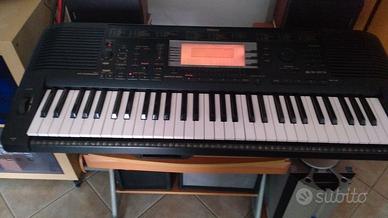 Tastiera Yamaha psr 630