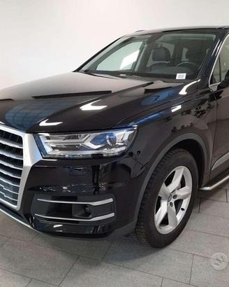 PARTE FRONTALE AUDI Q7 #061