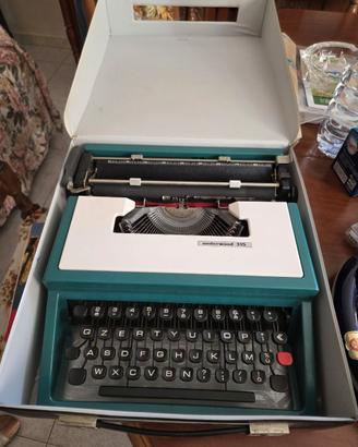 Macchina da scrivere Underwood 315 con custodia