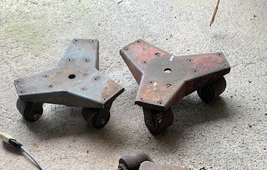 pattini a rullo per movimentazioni