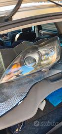 faro anteriore sx (lato guidatore) Ford focus 
