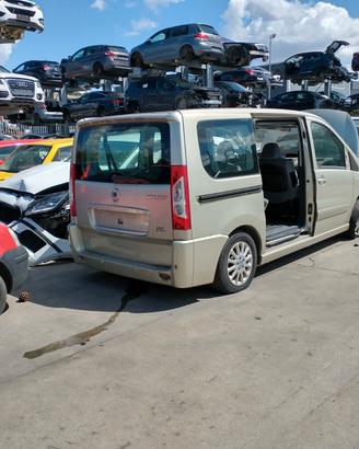 Fiat Scudo 130 Multijet Panorama con 0 km solament