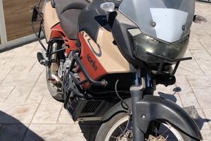 aprilia etv 1000 caponord rally raid