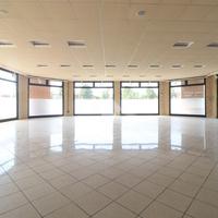 NEGOZIO A PORTO MANTOVANO