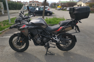 Benelli trk502x