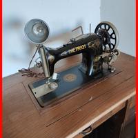 Macchina da Cucire a pedale Dietrich Vesta