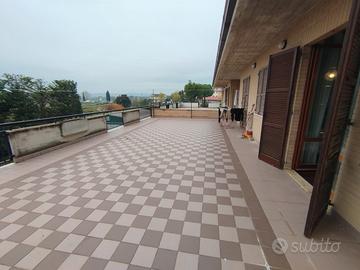 Grandi terrazzi e panorama