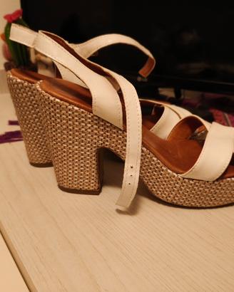 Sandali in pelle 