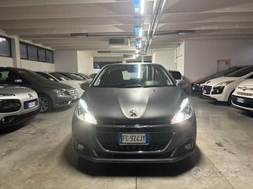 Peugeot 208 PureTech GT Line