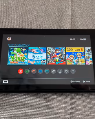 Nintendo Switch + giochi + custodia