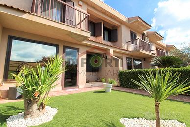 Villetta a Schiera con Giardino, Veranda e Garage