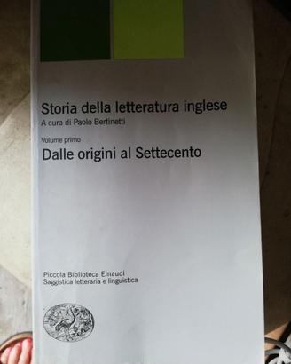 Libri università