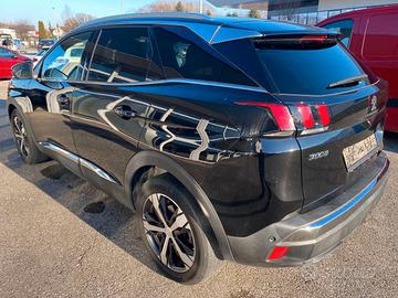Ricambi usati per Peugeot 3008 2018