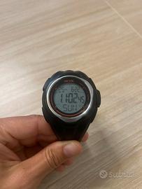 Orologio/profondimetro per apnea immersioni