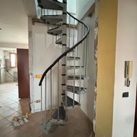 Scala a chiocciola Fontanot Steel – 120 cm 