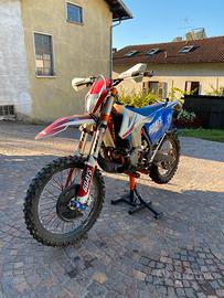 Ktm 300 sixdays