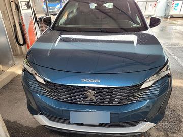 Peugeot 3008 BLUEHDI 130 S&S EAT8 ALLURE PACK