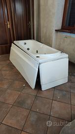 vasca da bagno idromassaggio