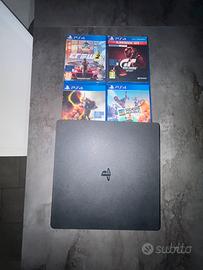 Ps4 e 4 giochi.