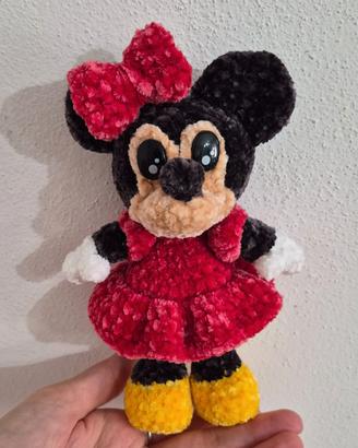 Minnie amigurumi