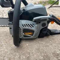 Motosega Alpina