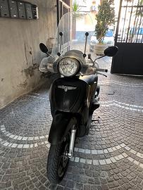 Scarabeo 200
