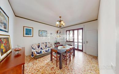 Trilocale abitabile da subito con balcone