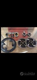 Pedali corona e dischi
