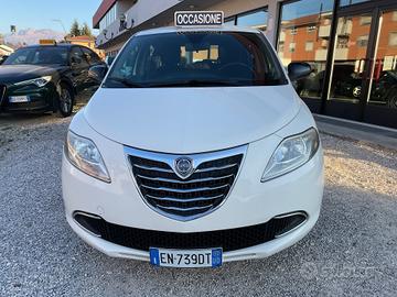 Lancia Ypsilon 1.2 69 CV 5 porte GPL Ecochic Plati