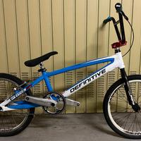 BMX DEFINITIVE - BEN CONSERVATA