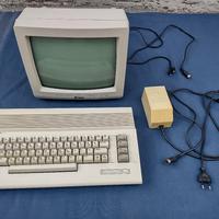Commodore 64 COMPLETO di tutto, usato pochissimo 