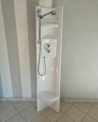 colonna doccia con idromassaggio 