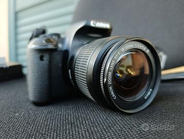 Fotocamera professionale Canon EOS 700D/ Rebel 5ti