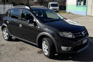 Dacia Sandero Stepway 1.5 dCi 90CV 2015 184.000 km