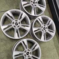 CERCHI AUDI ORIGINALI R19