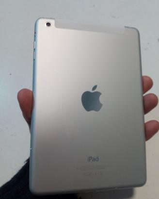Apple iPad Mini 7.9" 16GB WiFi + sim